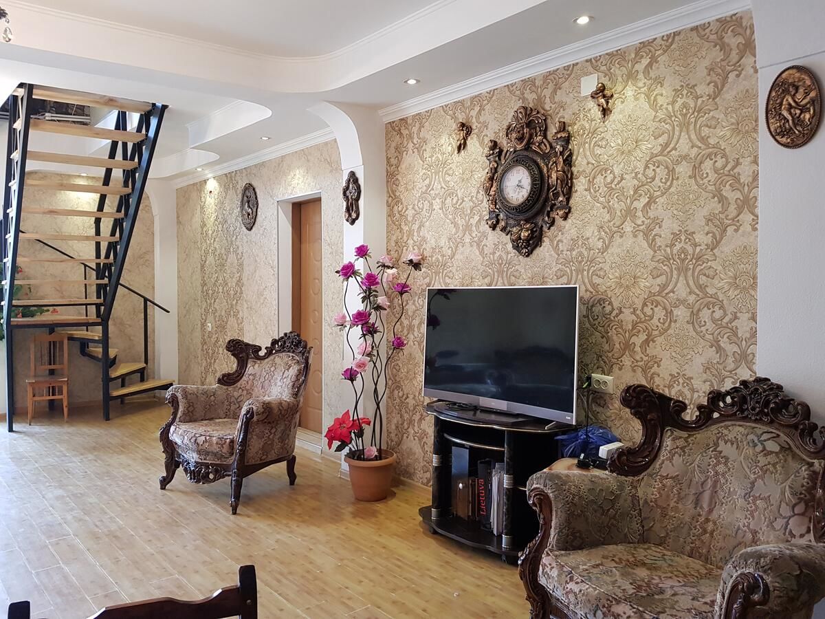 Гостевой дом Hilltop Mestia Местиа-16