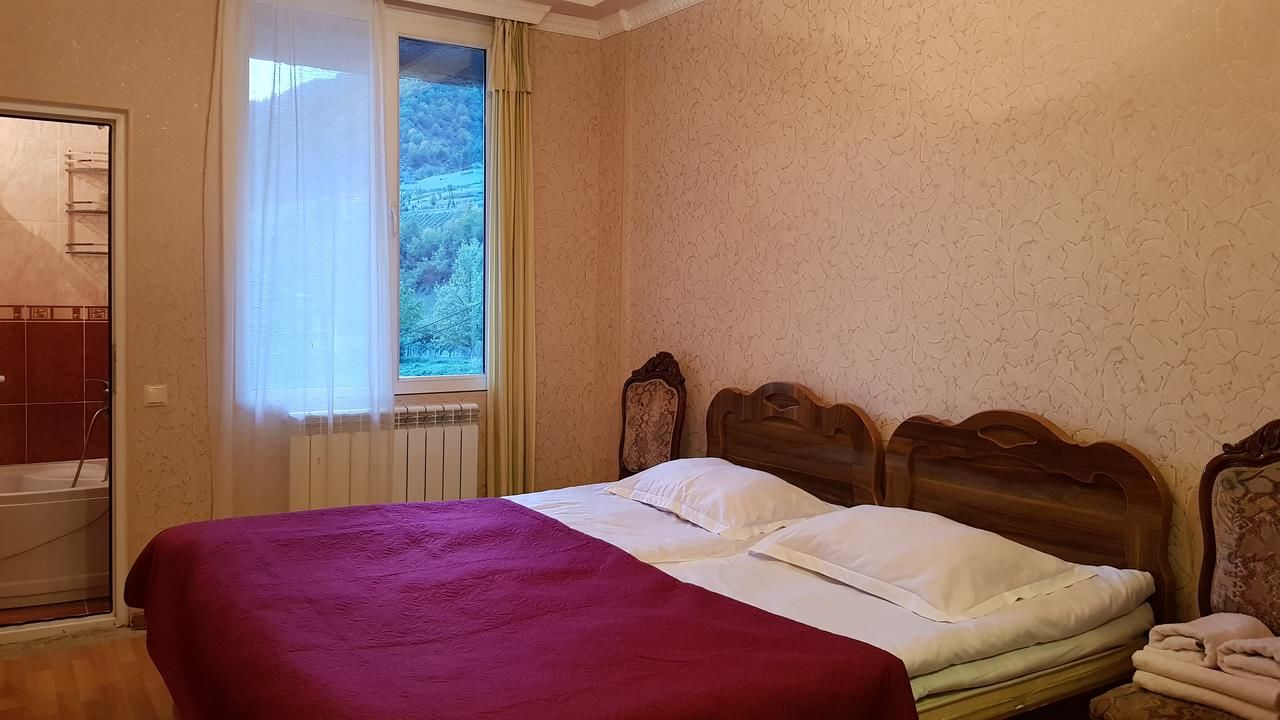 Гостевой дом Hilltop Mestia Местиа